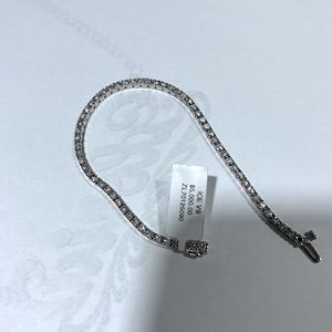 White gold tennis bracelet 14k